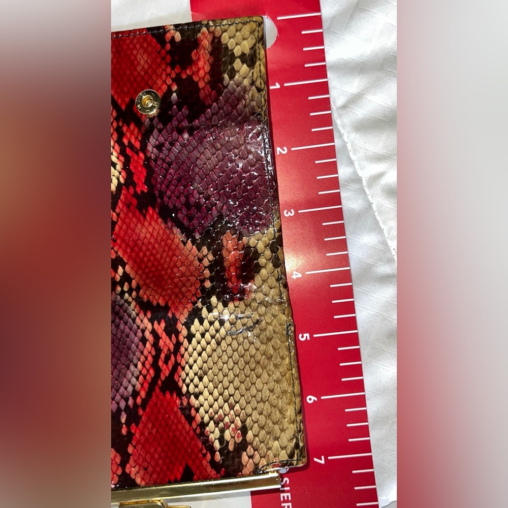 Genuine Python Coin Purse - Picture 14 of 16